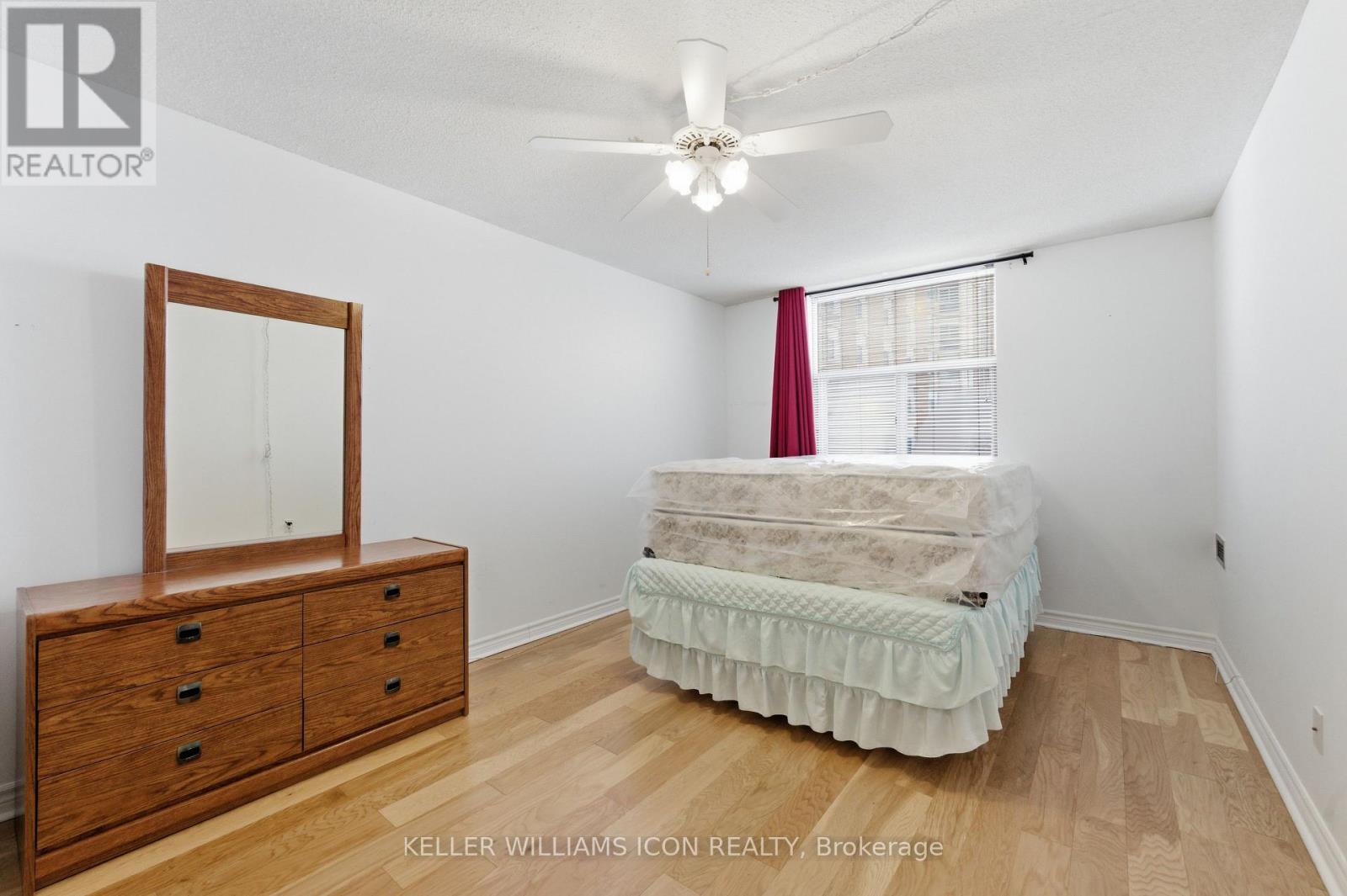 1011 - 2760 Carousel Crescent N, Ottawa, Ontario  K1T 2N4 - Photo 29 - X12820768