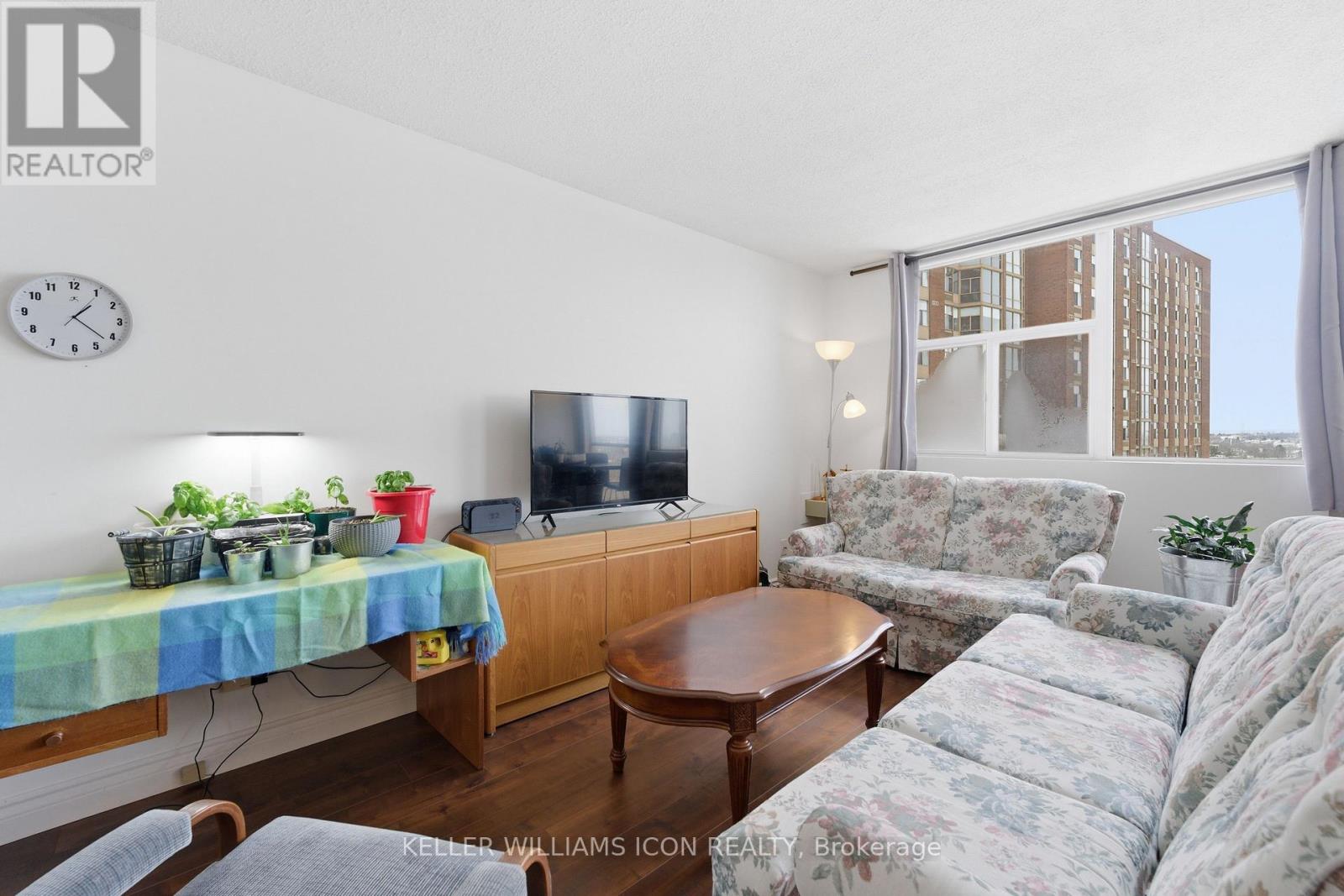 1011 - 2760 Carousel Crescent N, Ottawa, Ontario  K1T 2N4 - Photo 40 - X12820768