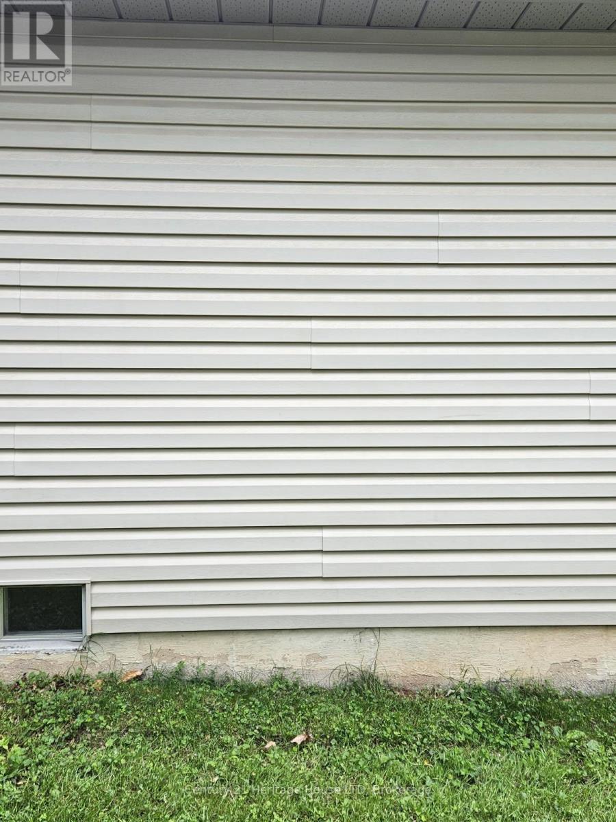 17 Meadowbrook Lane, Pelham, Ontario  L0S 1E4 - Photo 19 - X12820786