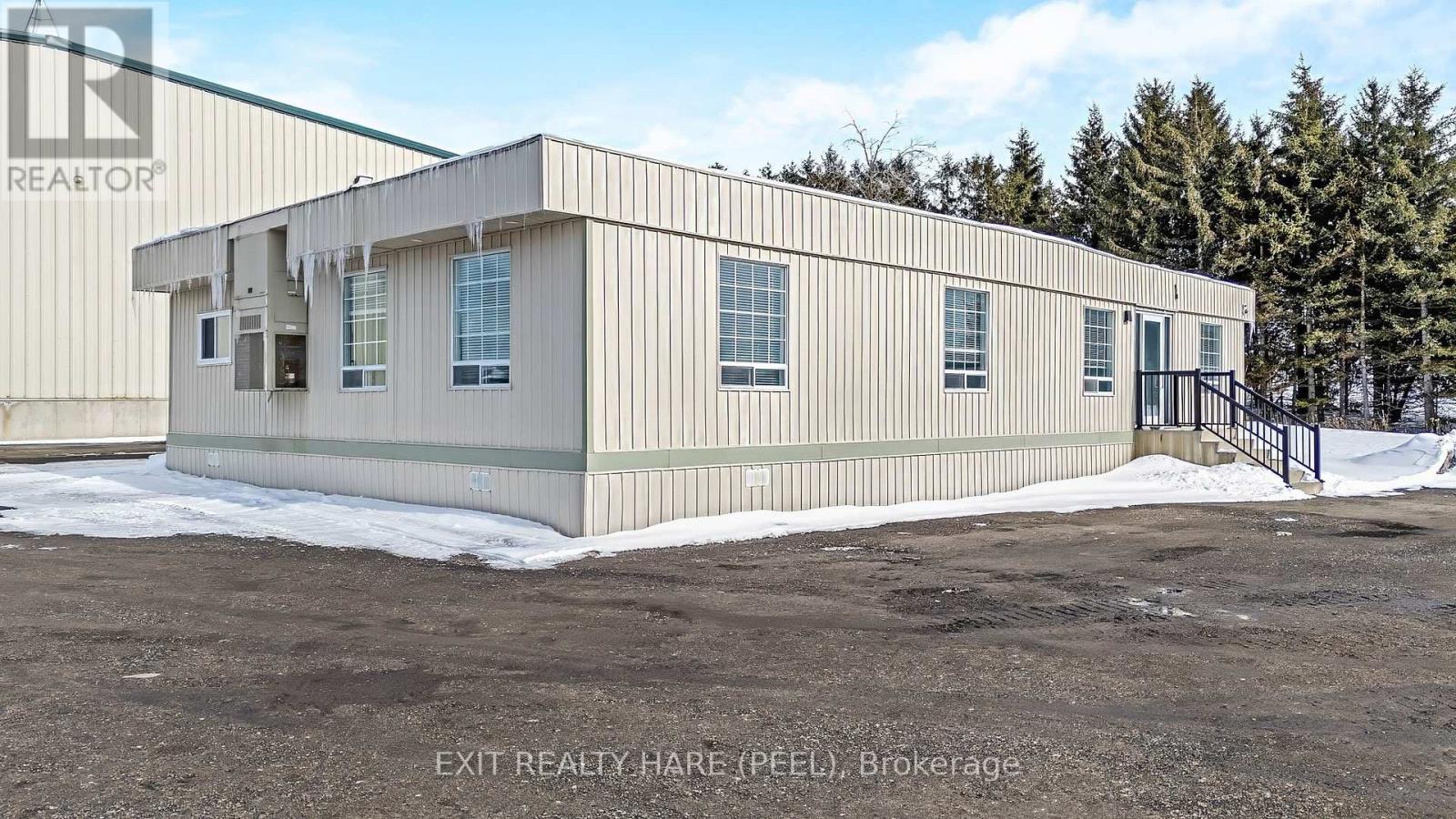 20383 Hurontario Street, Caledon, Ontario  L7K 1W8 - Photo 4 - W12761788