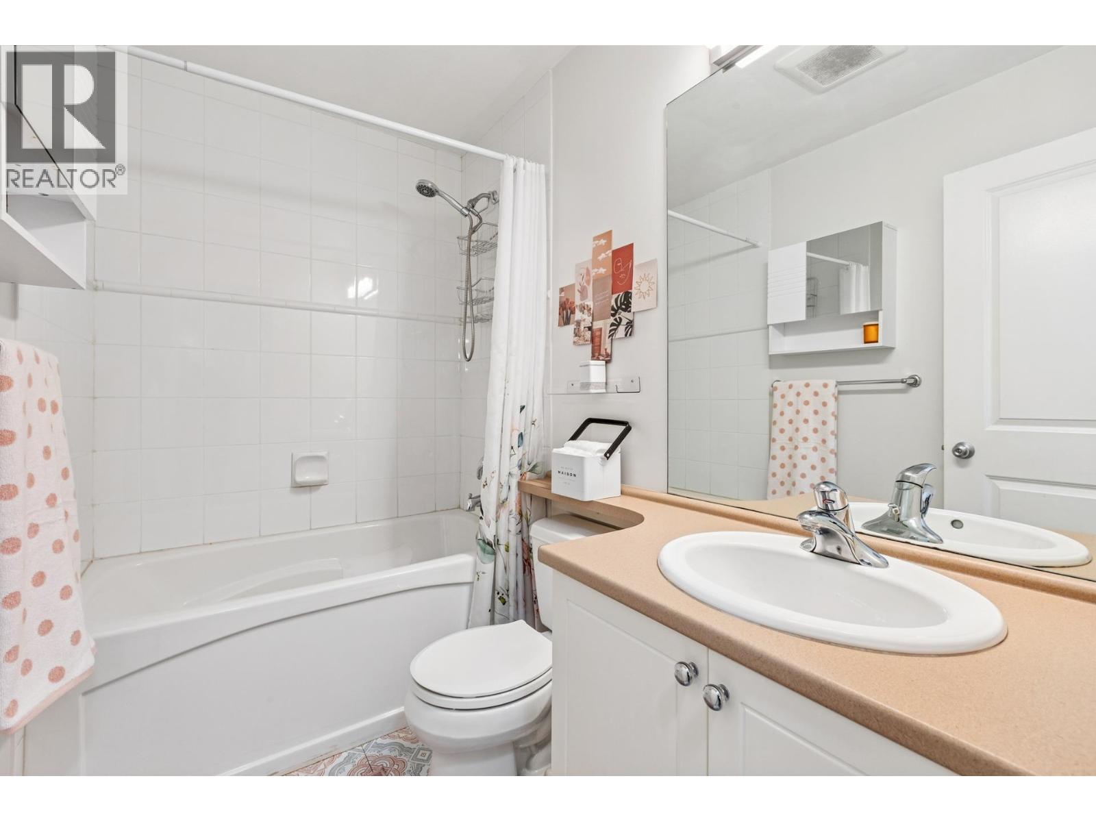 404 183 W 23rd Street, North Vancouver, British Columbia  V7M 2B1 - Photo 21 - R3093598