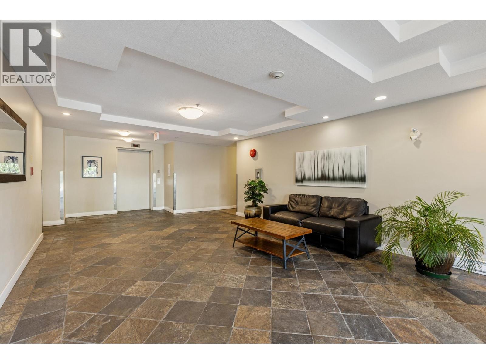 404 183 W 23rd Street, North Vancouver, British Columbia  V7M 2B1 - Photo 29 - R3093598