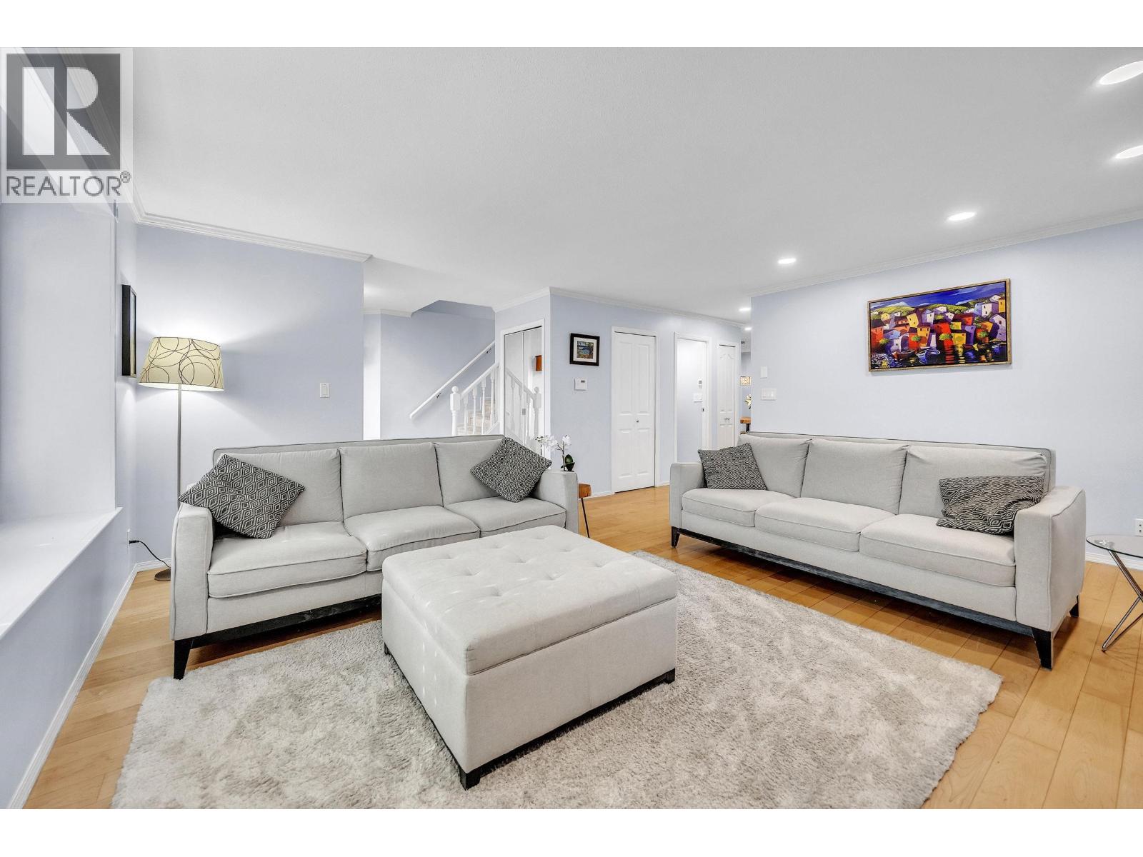 3539 Napier Street, Vancouver, British Columbia  V5K 2X8 - Photo 4 - R3093634