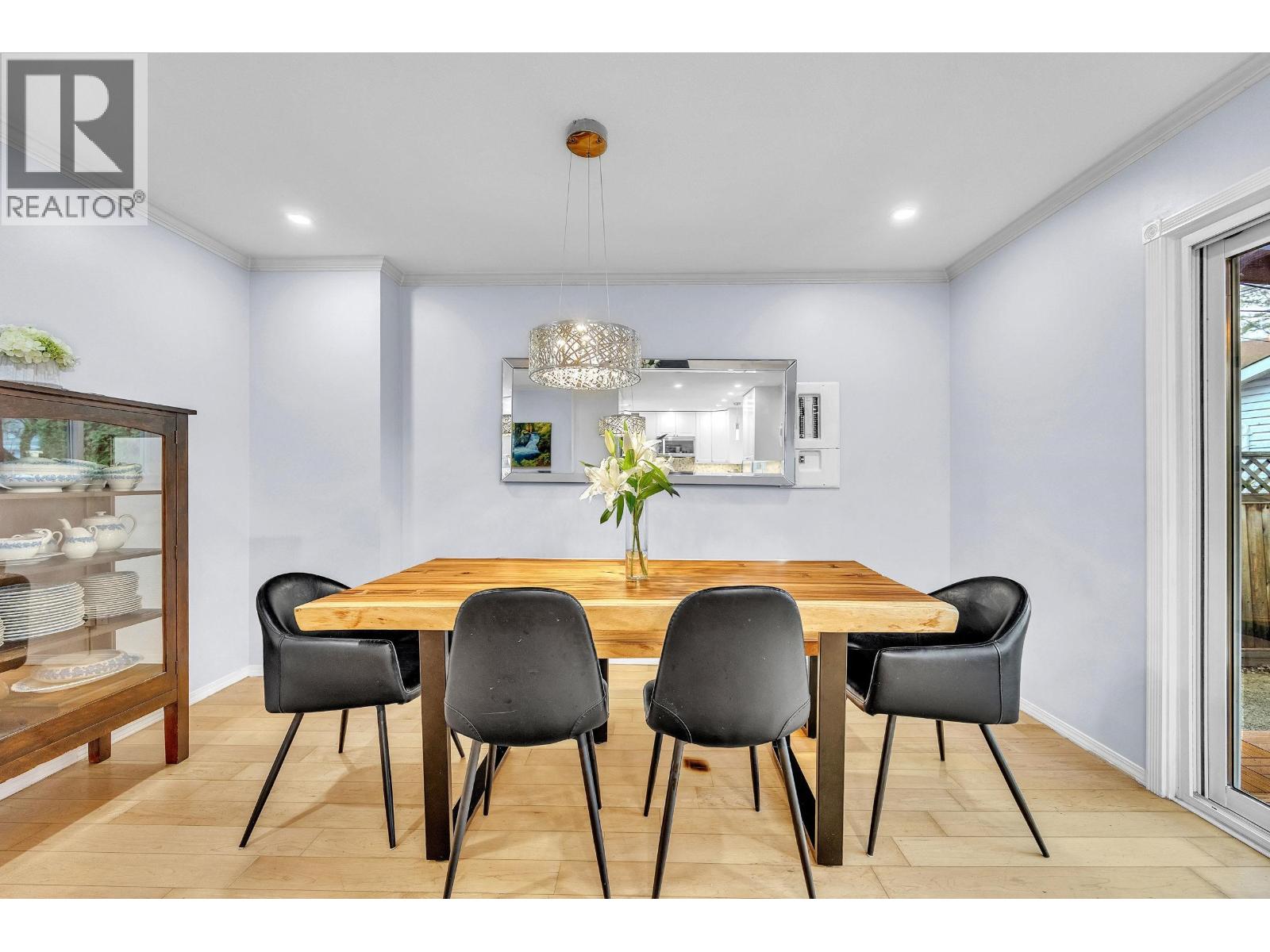 3539 Napier Street, Vancouver, British Columbia  V5K 2X8 - Photo 9 - R3093634