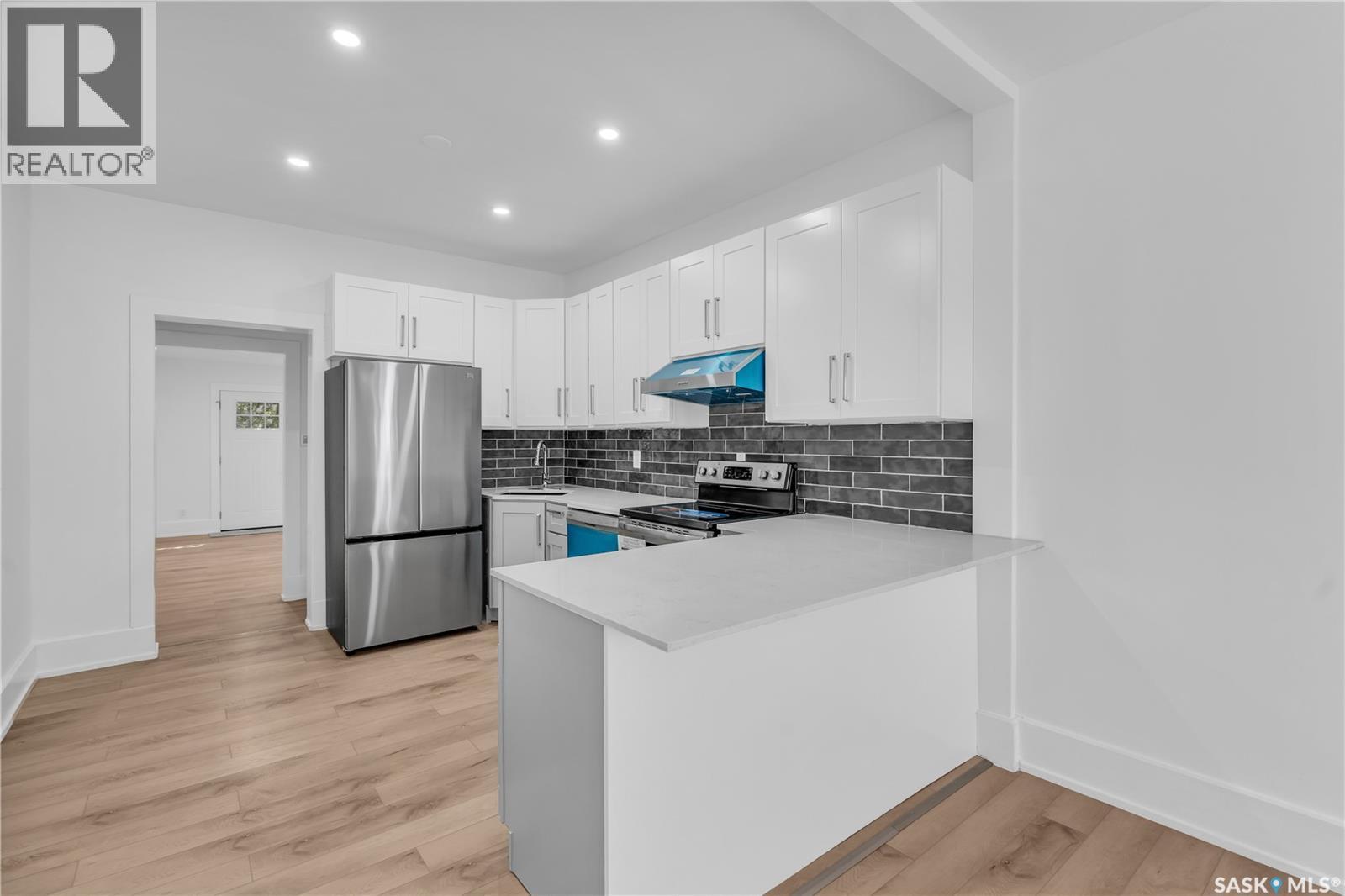 120 O Avenue S, Saskatoon, Saskatchewan  S7M 2R5 - Photo 9 - SK027431