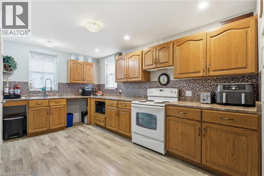 43 Main Street N, Hagersville, Ontario  N0A 1H0 - Photo 11 - 40802103