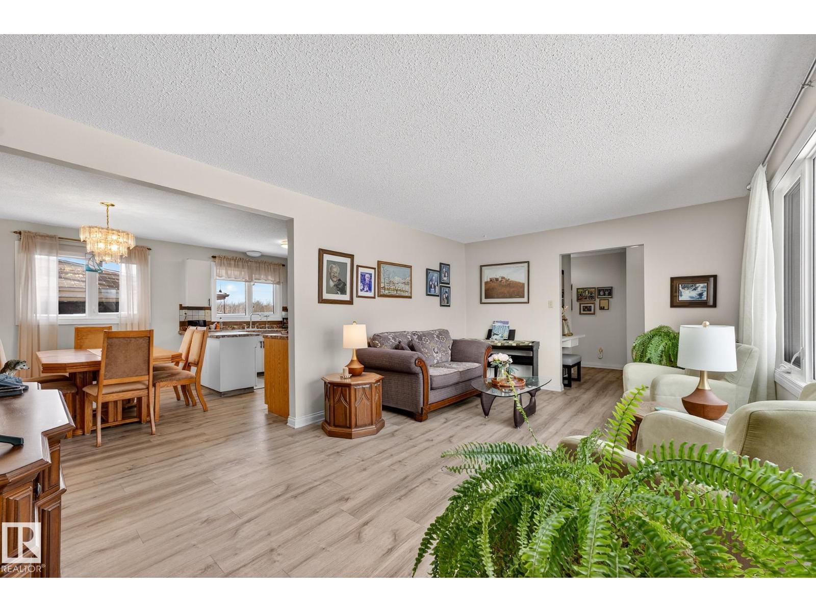 1092 Moyer Dr, Sherwood Park, Alberta  T8A 1E6 - Photo 7 - E4474832