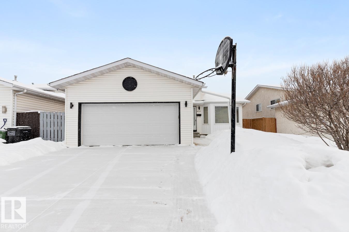 14727 35 ST NW, edmonton, Alberta