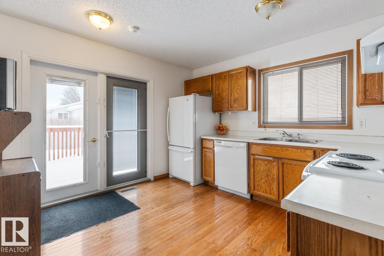 14727 35 St Nw, Edmonton, Alberta  T5Y 2H8 - Photo 10 - E4474833