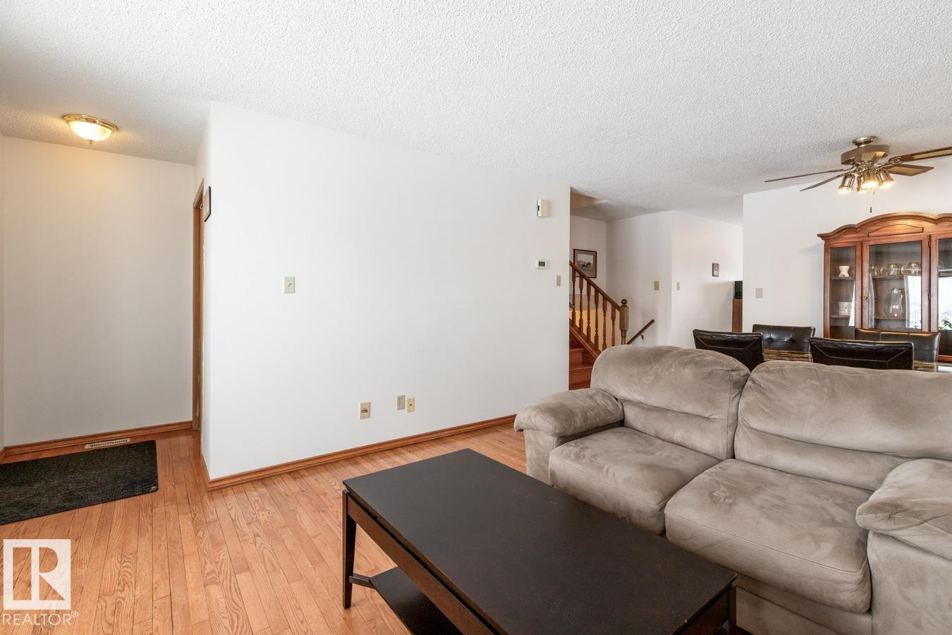 14727 35 St Nw, Edmonton, Alberta  T5Y 2H8 - Photo 7 - E4474833