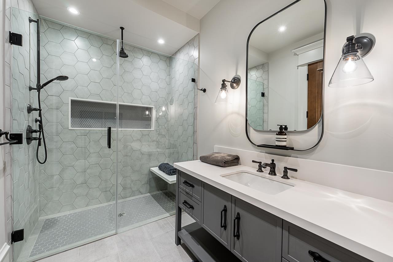 18256 21a Avenue, Surrey, British Columbia  V3Z 9W2 - Photo 27 - R3090732