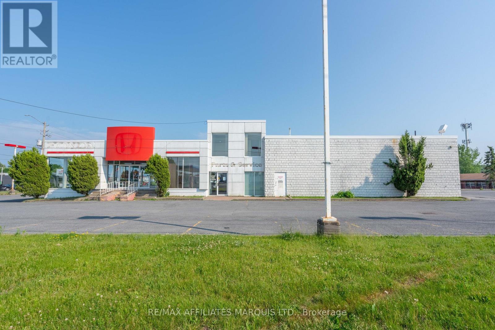 1200 Brookdale Avenue N, Cornwall, Ontario  K6J 4P4 - Photo 14 - X12820730