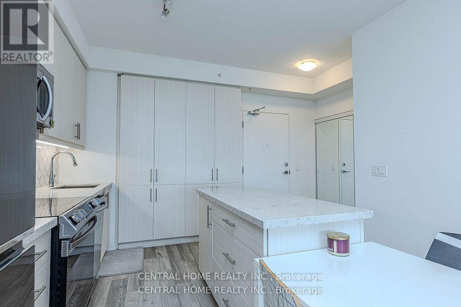 1405 - 75 Oneida Crescent, Richmond Hill, Ontario  L4B 0H3 - Photo 14 - N12820770