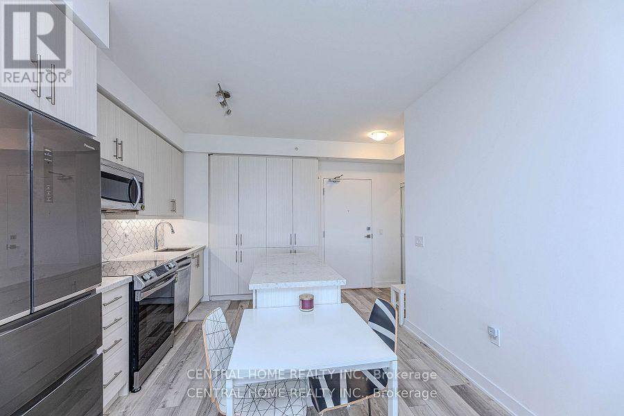 1405 - 75 Oneida Crescent, Richmond Hill, Ontario  L4B 0H3 - Photo 15 - N12820770