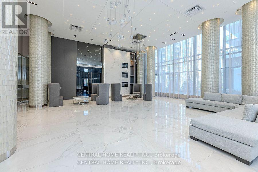 1405 - 75 Oneida Crescent, Richmond Hill, Ontario  L4B 0H3 - Photo 3 - N12820770