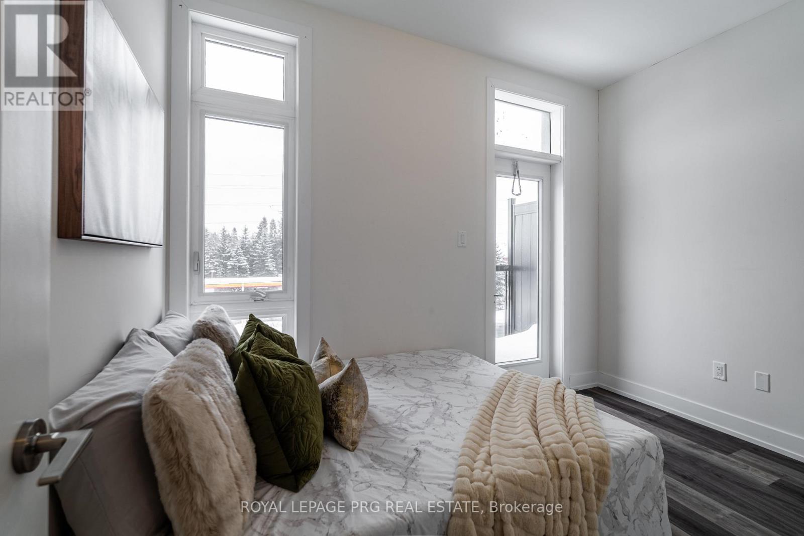 9 - 12860 Yonge Street, Richmond Hill, Ontario  L4E 1J4 - Photo 25 - N12806438