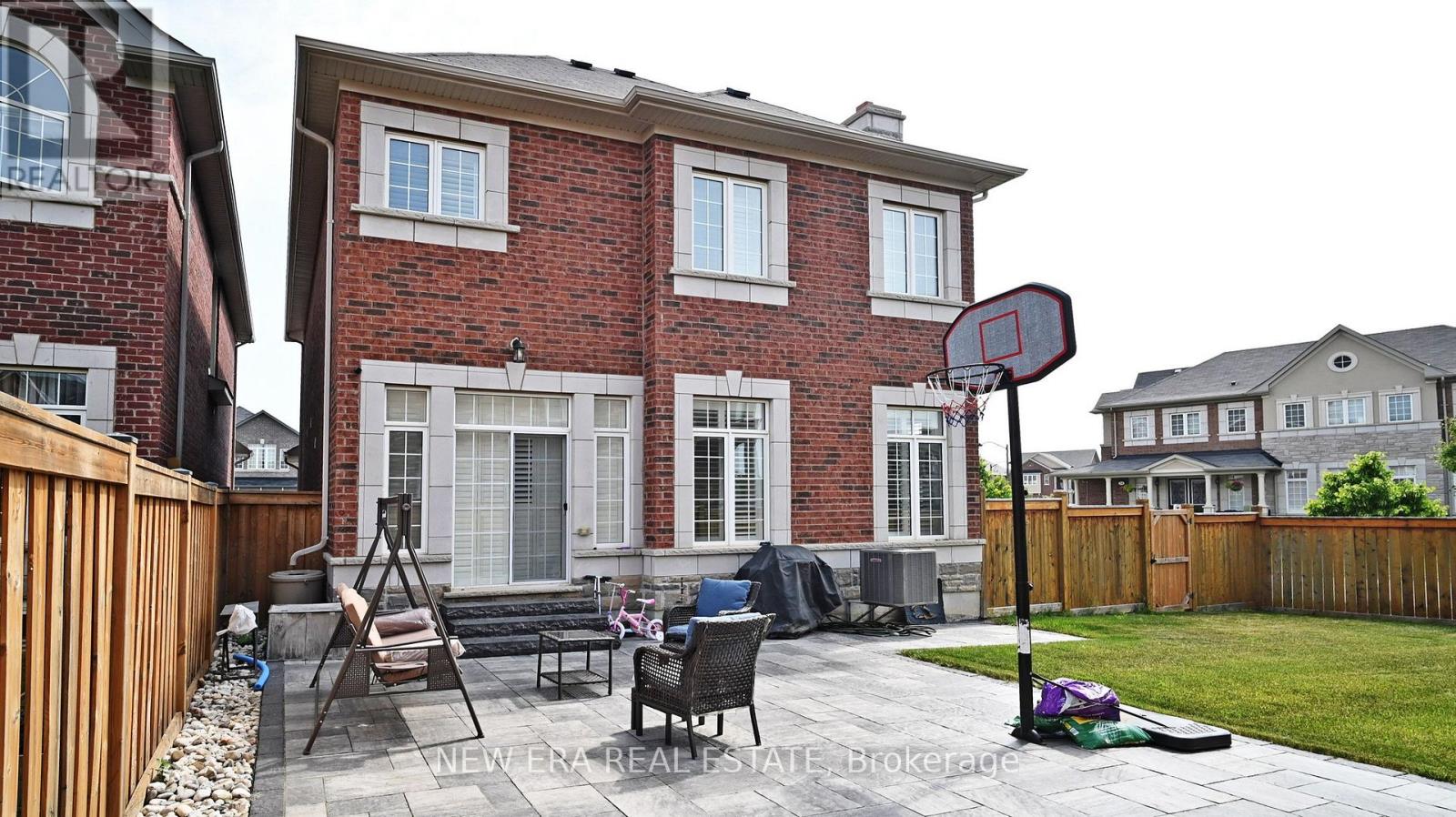 77 Wildflower Lane, Halton Hills, Ontario  L7G 0A5 - Photo 45 - W12816924