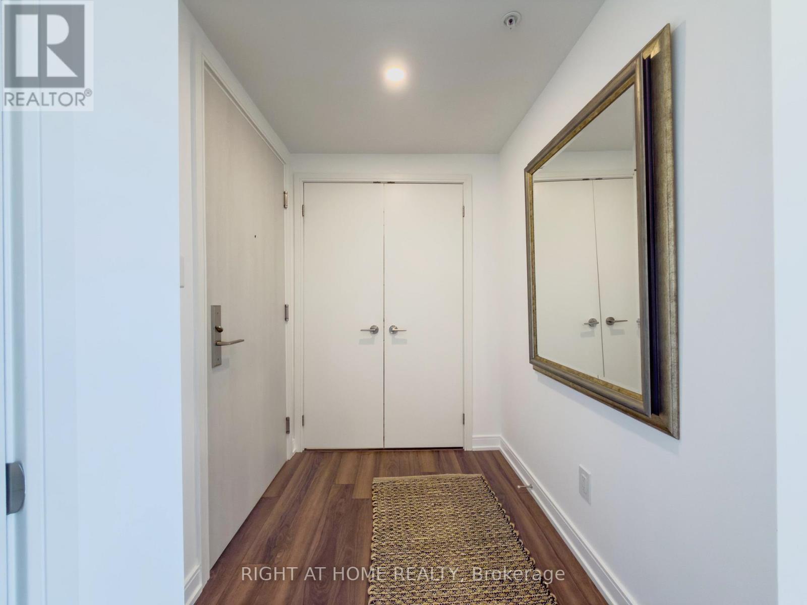 1404 - 30 Samuel Wood Way, Toronto, Ontario  M9B 0C9 - Photo 18 - W12820740