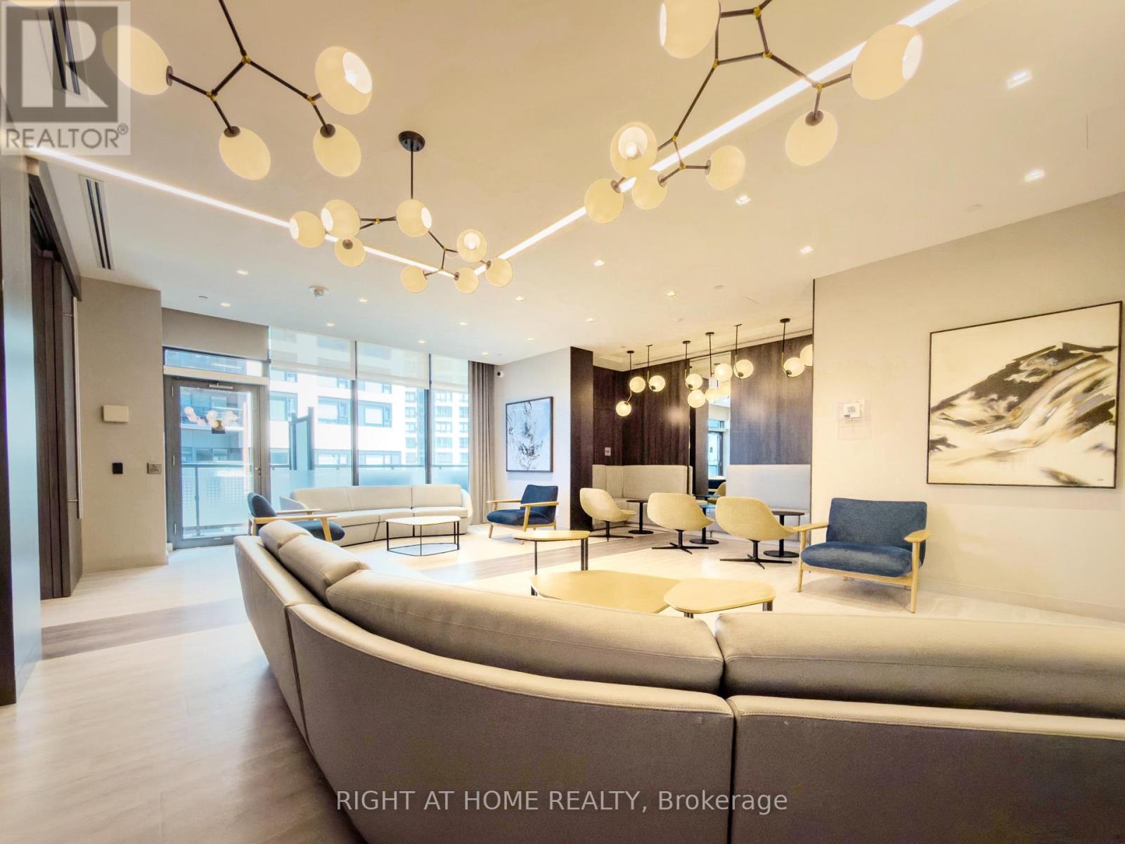 1404 - 30 Samuel Wood Way, Toronto, Ontario  M9B 0C9 - Photo 29 - W12820740