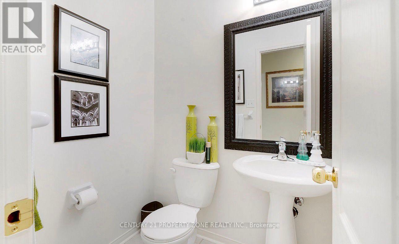 83 Spicebush Terrace, Brampton, Ontario  L6X 0J5 - Photo 9 - W12820748