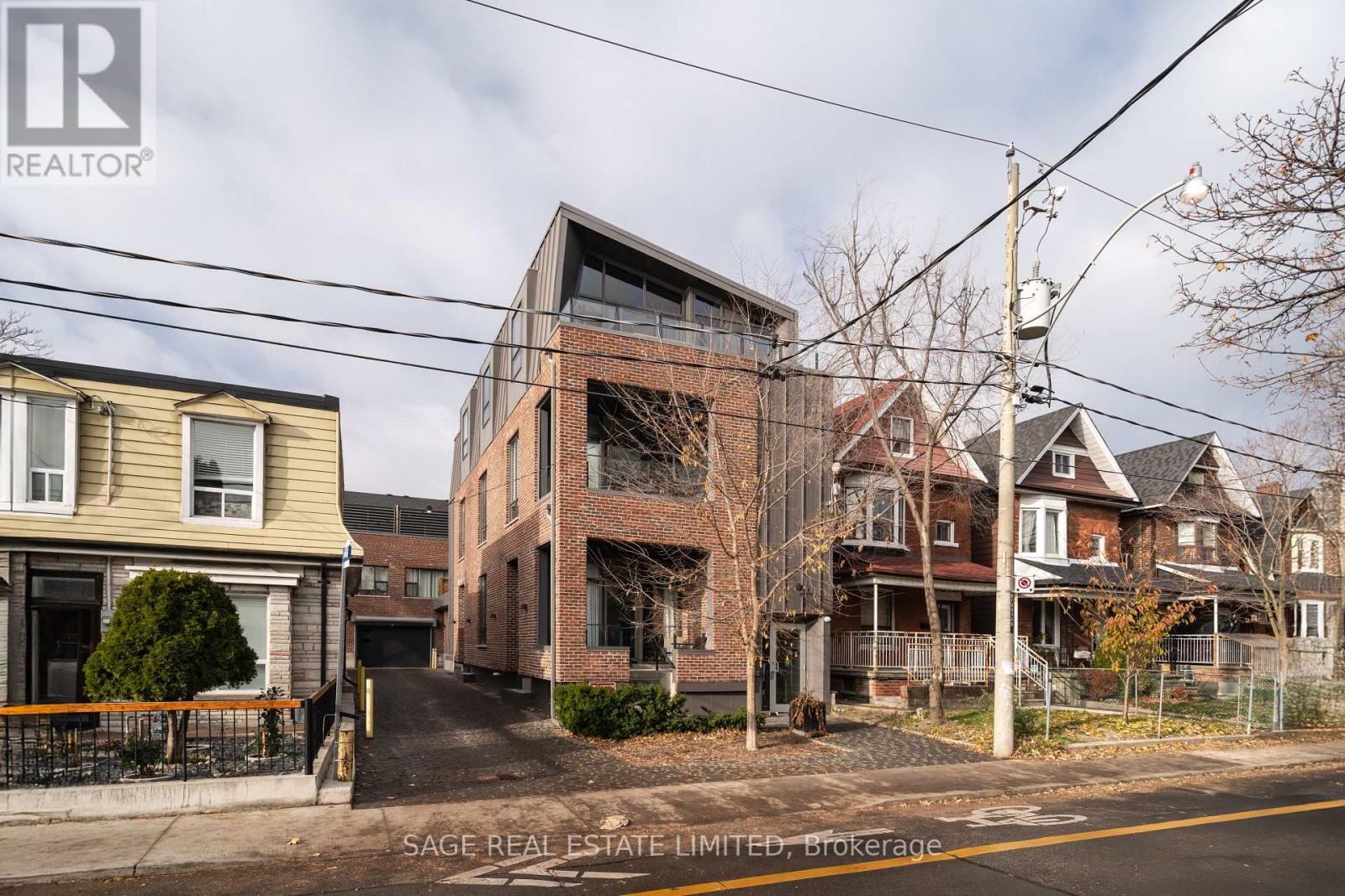 10 - 50 Bartlett Avenue, Toronto, Ontario  M6H 3E6 - Photo 29 - W12820750