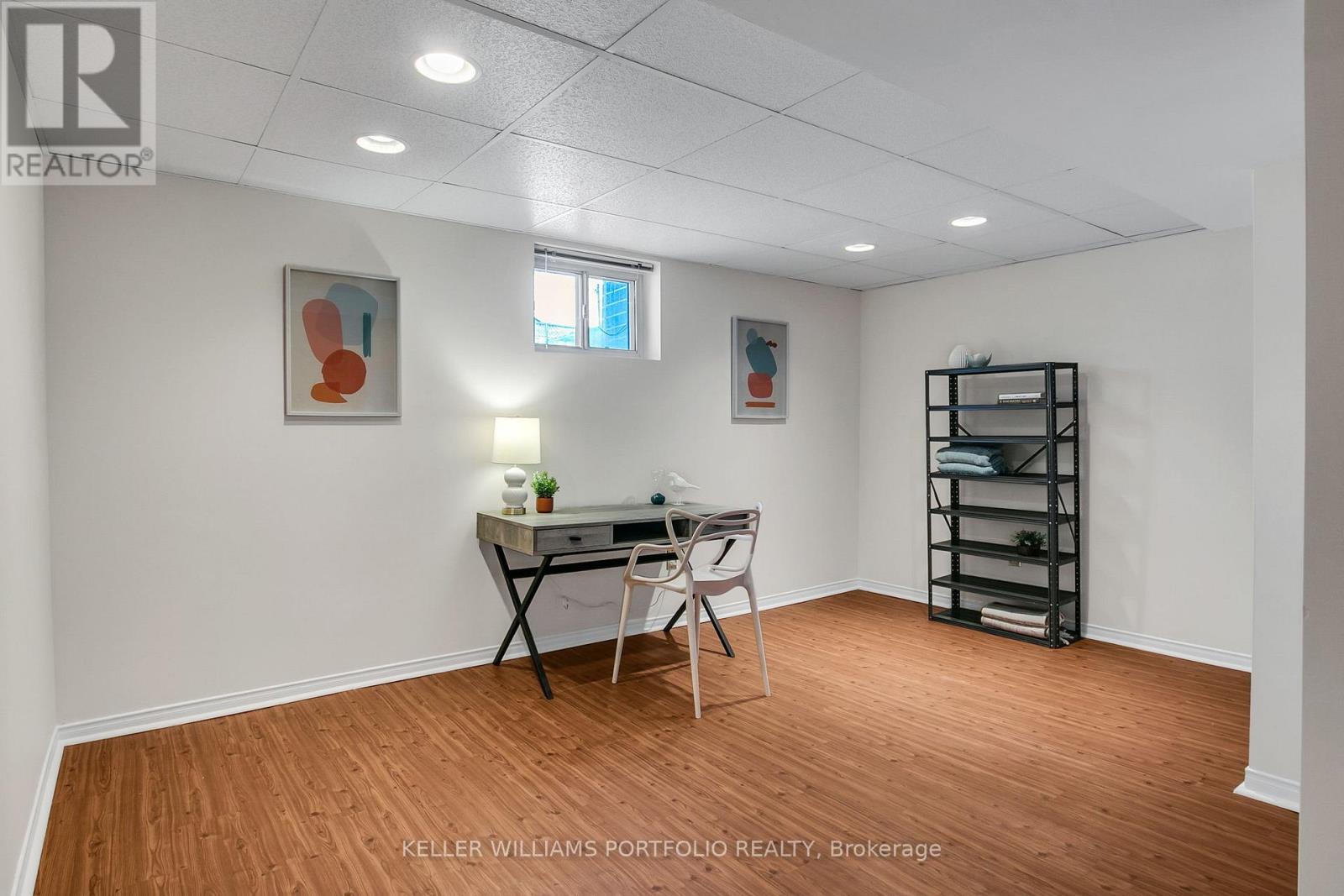 4 Vickson Court, Toronto, Ontario  M9B 1K6 - Photo 23 - W12820754