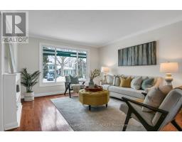 4 VICKSON COURT, Toronto, Ontario