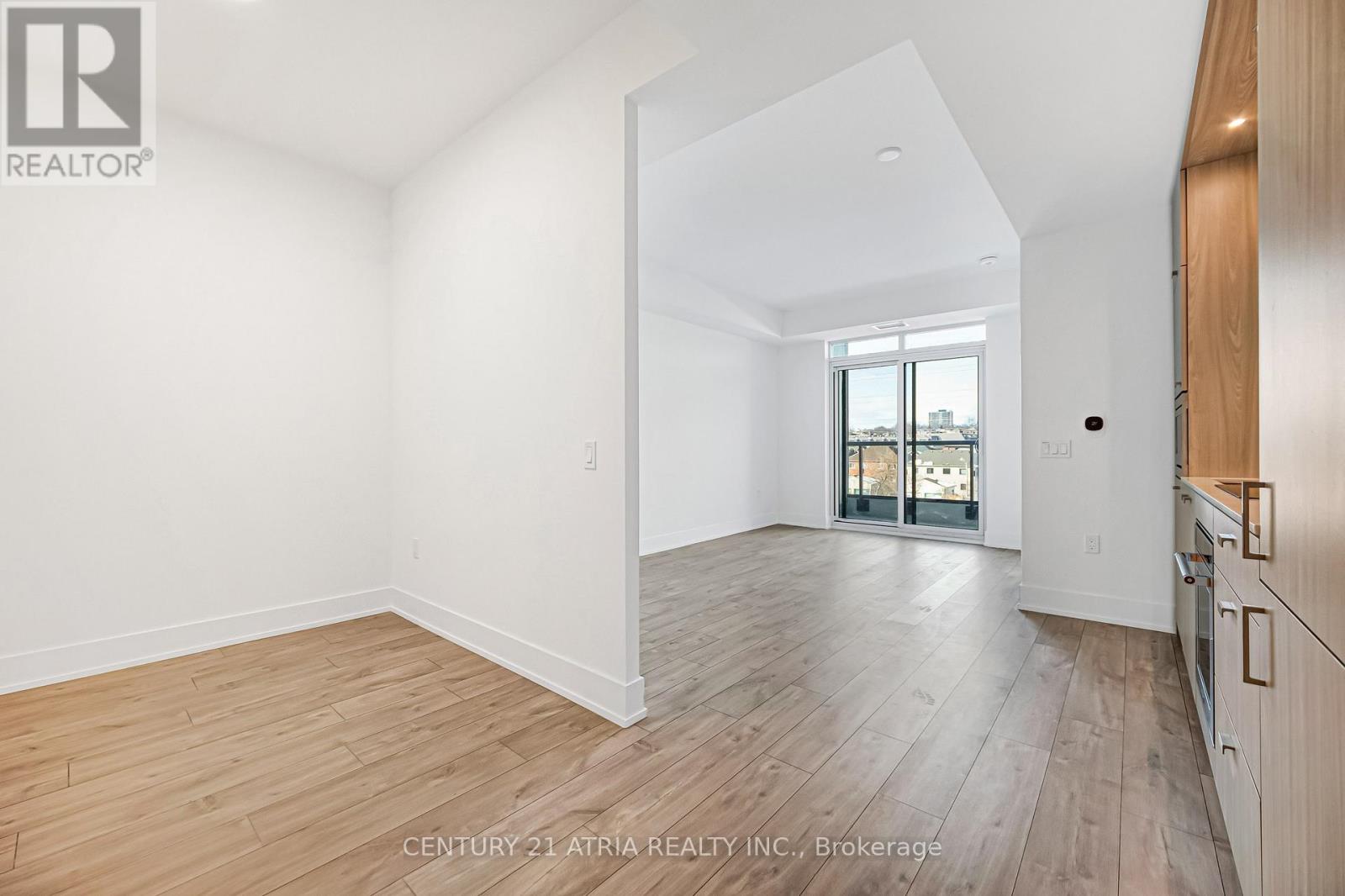 317 - 858 Dupont Street, Toronto, Ontario  M6G 0C1 - Photo 6 - W12820792