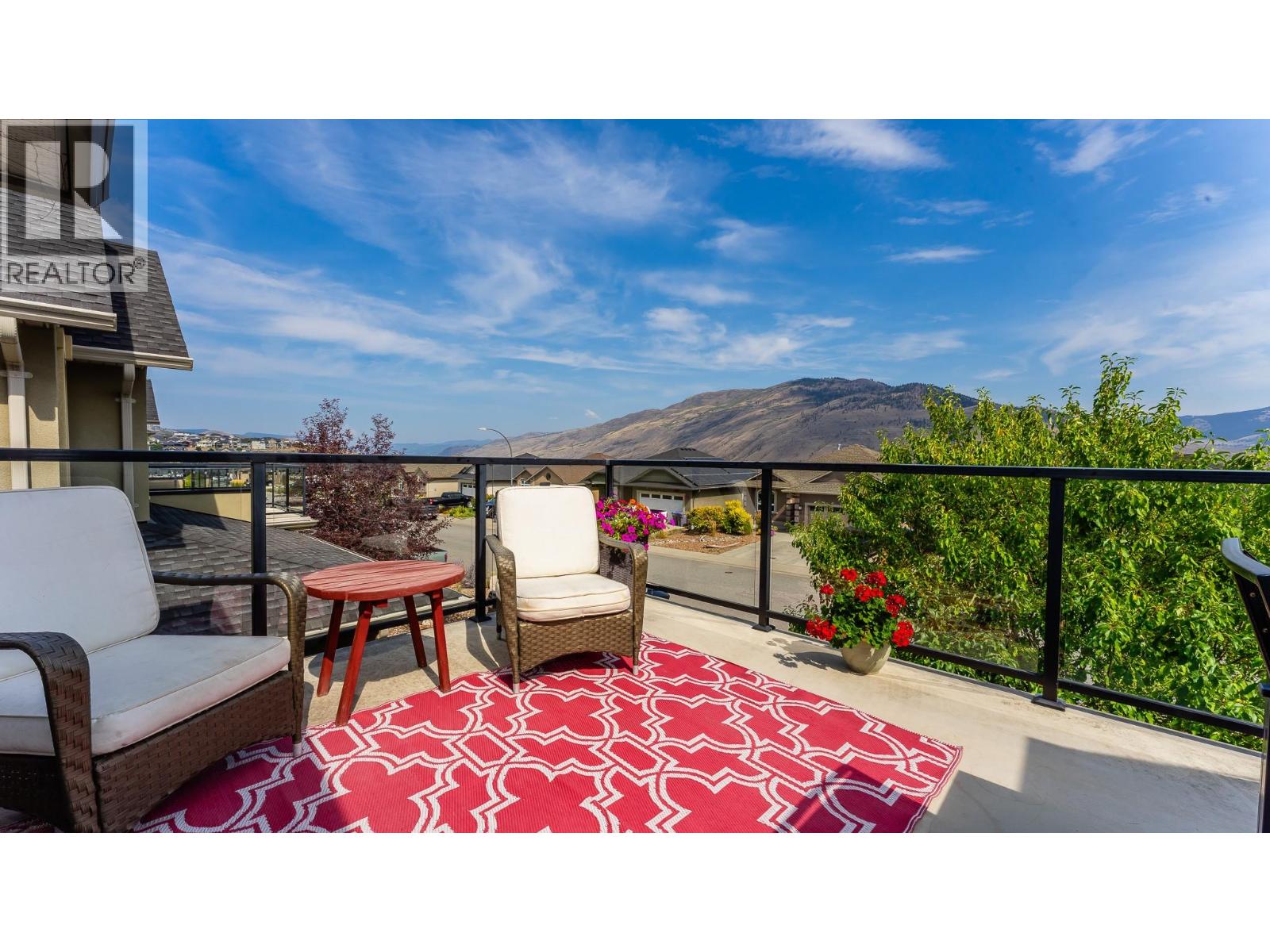 2023 Saddleback Drive, Kamloops, British Columbia  V2B 0A6 - Photo 2 - 10372957