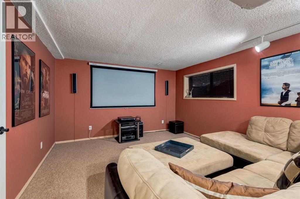 35 Woodstock Road Sw, Calgary, Alberta  T2W 5V8 - Photo 25 - A2280324