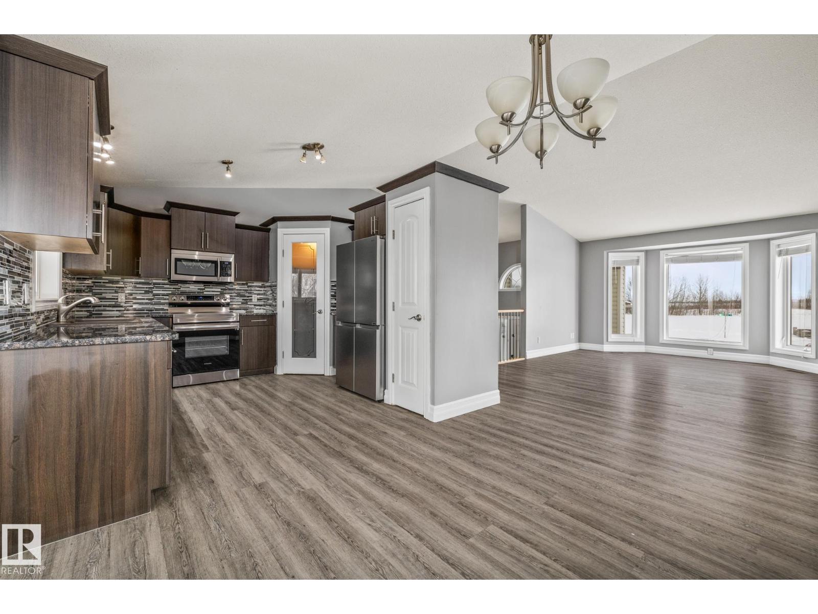 4501 56 Av, Bruderheim, Alberta  T0B 0S0 - Photo 10 - E4474837