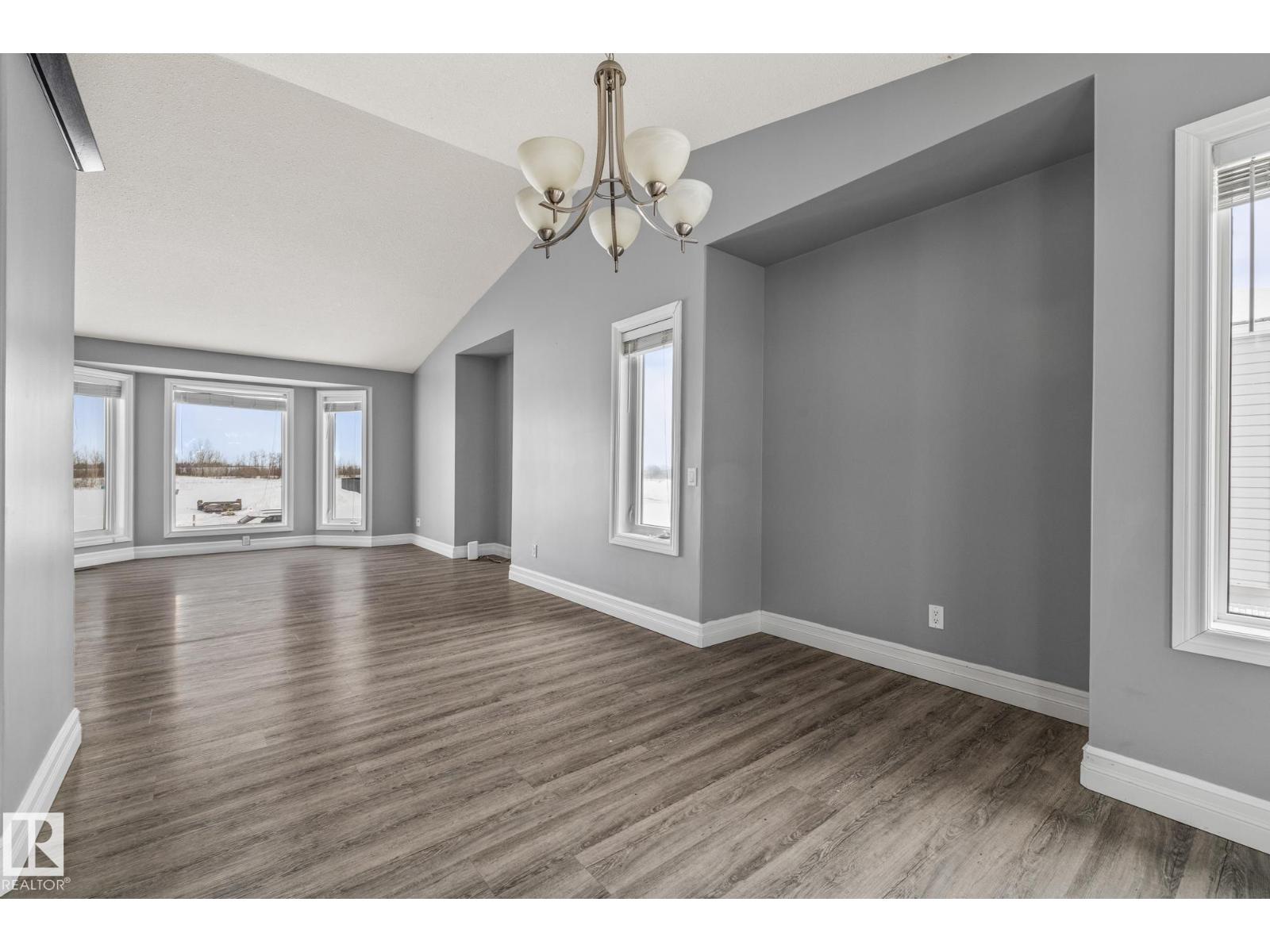 4501 56 Av, Bruderheim, Alberta  T0B 0S0 - Photo 6 - E4474837