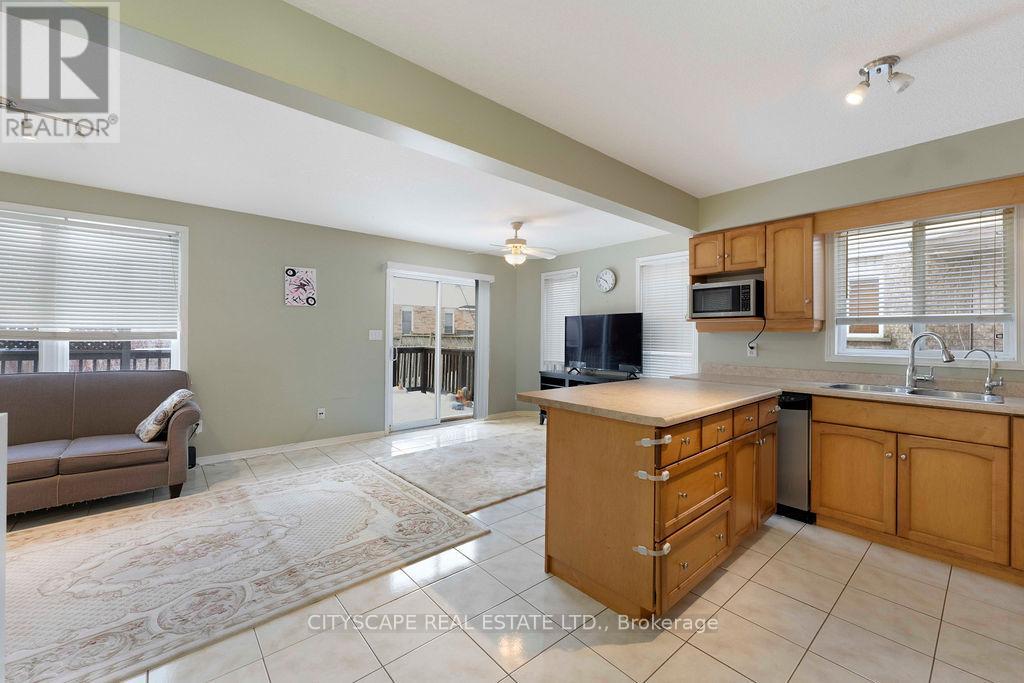 67 Maple Bush Drive, Cambridge, Ontario  N1T 2C6 - Photo 10 - X12820734