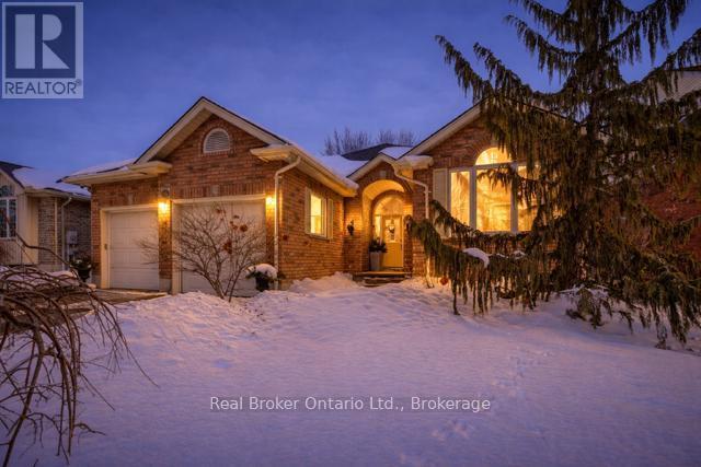 504 Crestwood Court, Woodstock, Ontario  N4T 1V3 - Photo 1 - X12786296