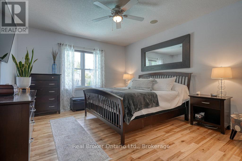 504 Crestwood Court, Woodstock, Ontario  N4T 1V3 - Photo 28 - X12786296