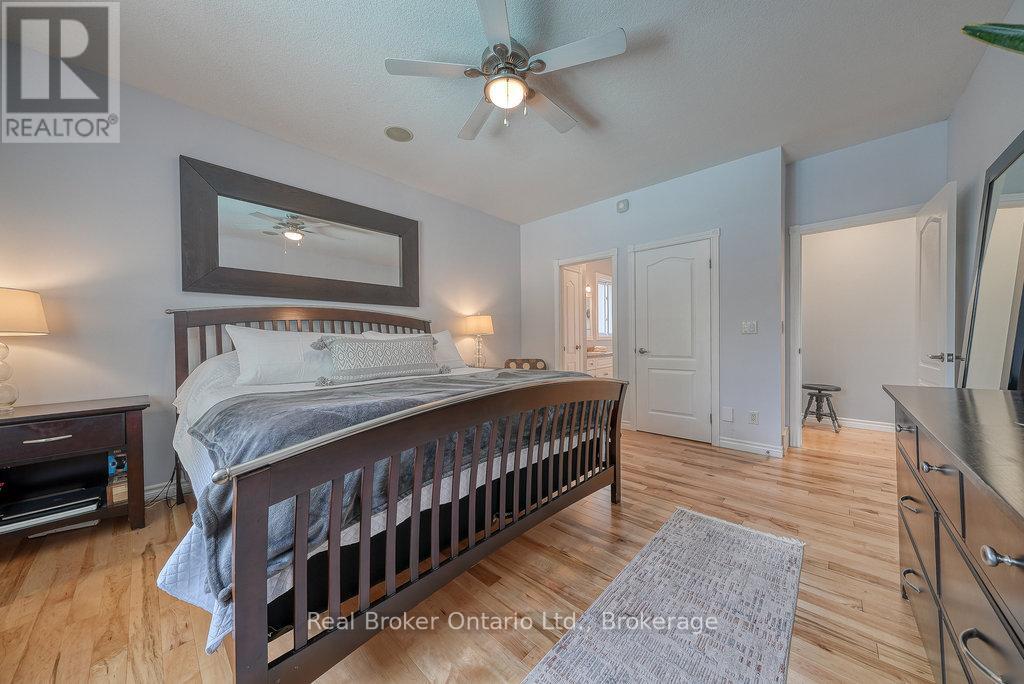 504 Crestwood Court, Woodstock, Ontario  N4T 1V3 - Photo 29 - X12786296