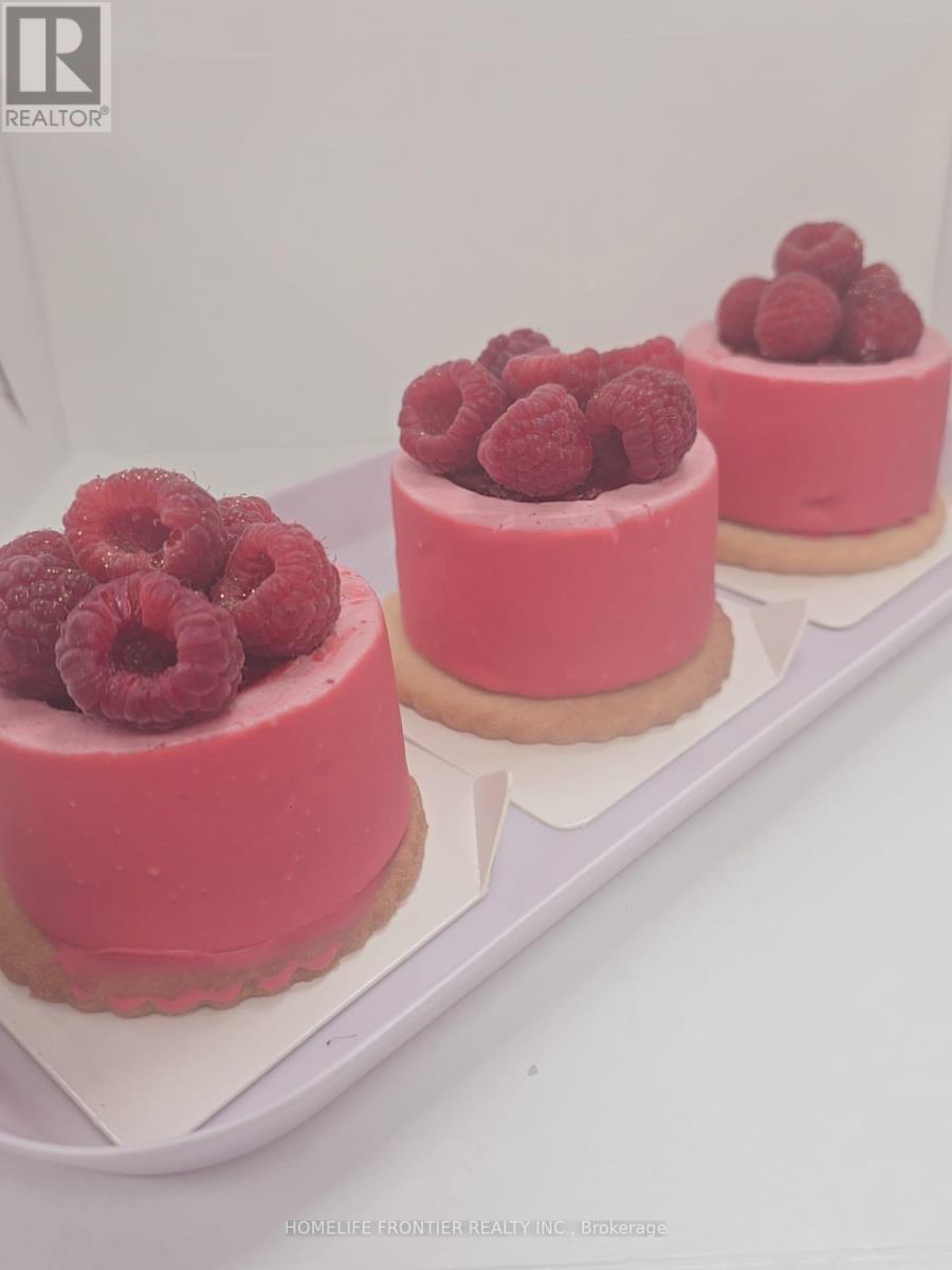 16 Wilstead Drive, Newmarket, Ontario  L3Y 4T9 - Photo 17 - N12820550