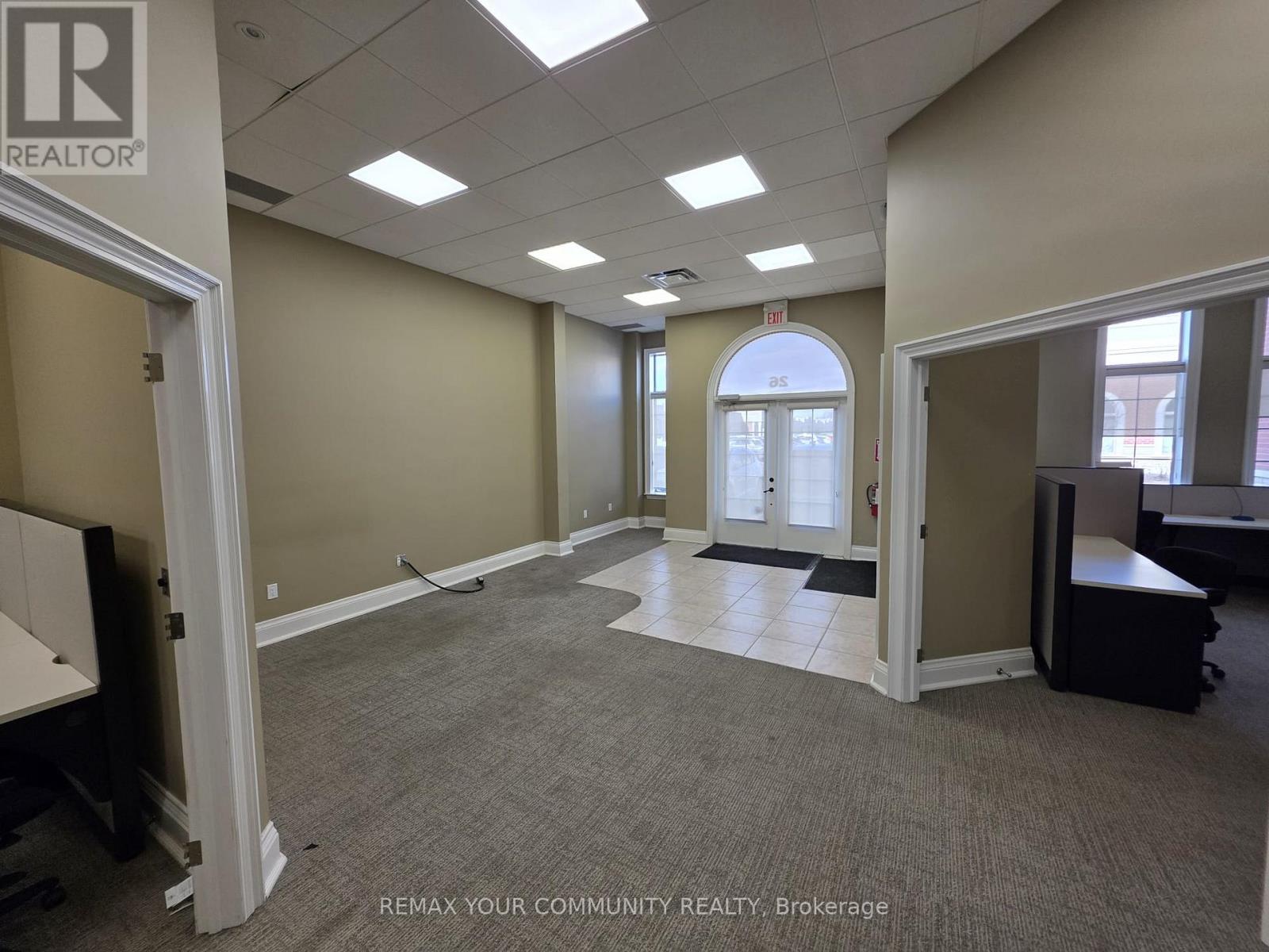 26 - 1525 Cornwall Road, Oakville, Ontario L6J 0B2 - Photo 2 - W12805598