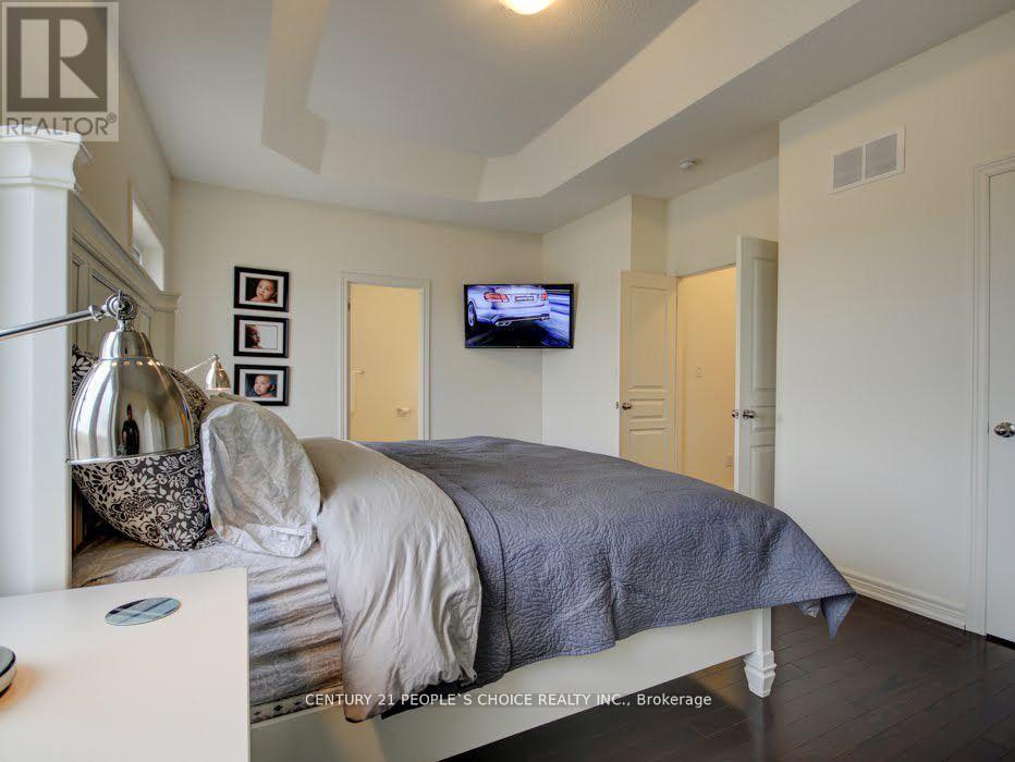 24 Haverstock Crescent, Brampton, Ontario  L7A 0G1 - Photo 14 - W12819858