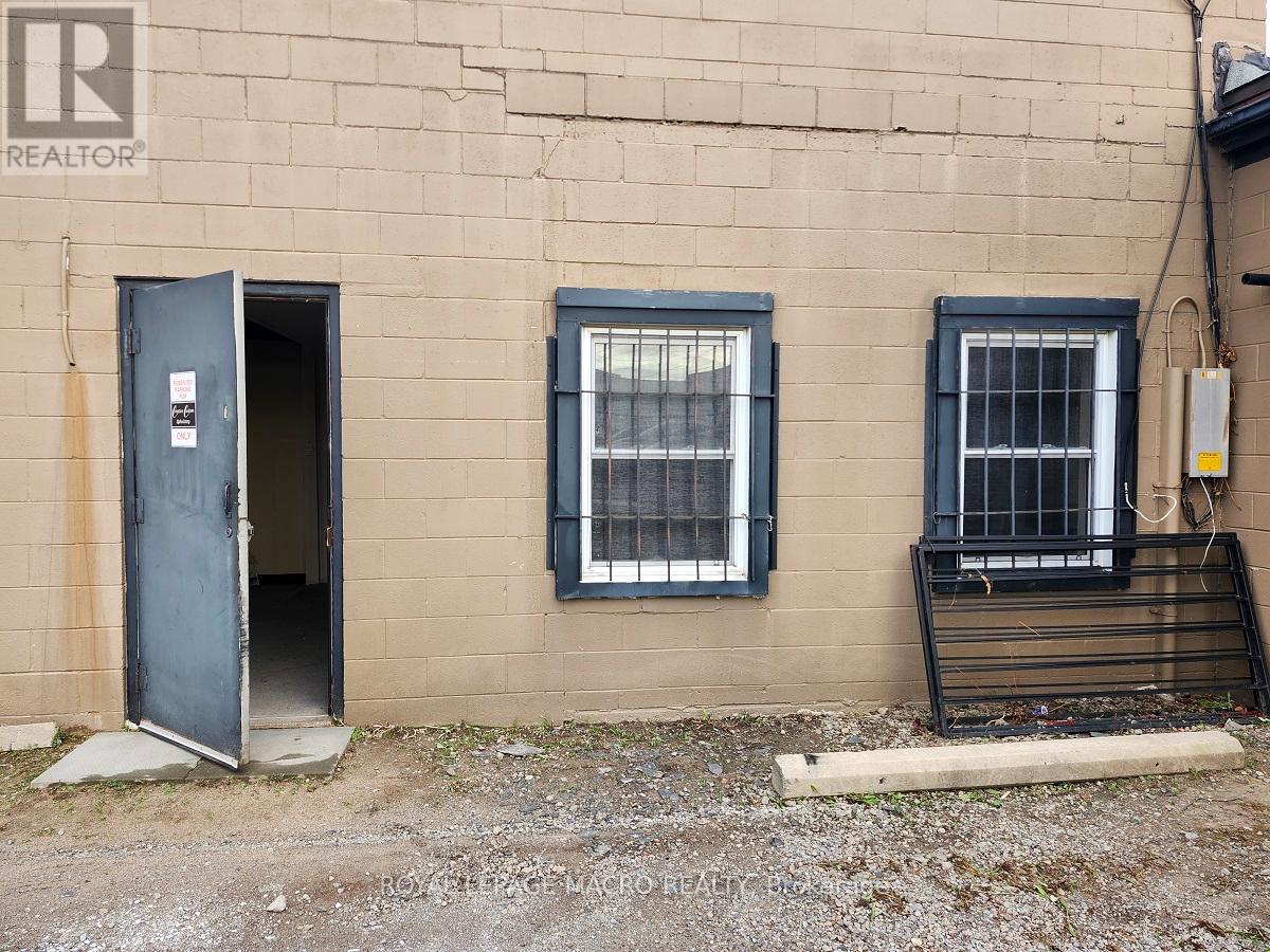 1 Hiscott Street, St. Catharines, Ontario  L2R 1E1 - Photo 13 - X12593478