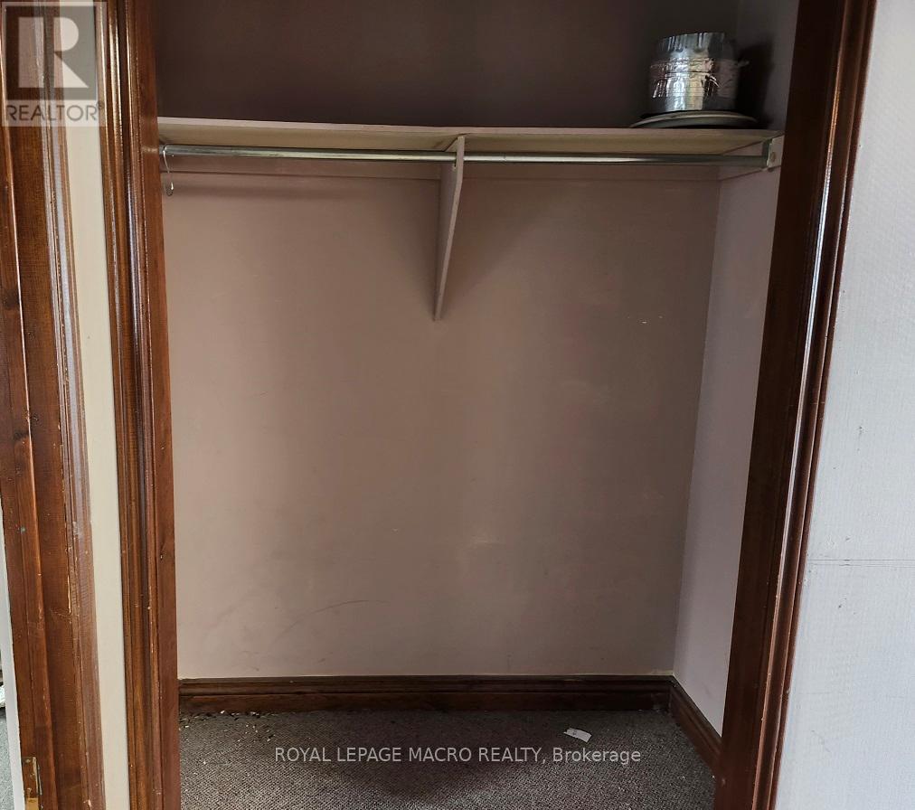 1 Hiscott Street, St. Catharines, Ontario  L2R 1E1 - Photo 9 - X12593478