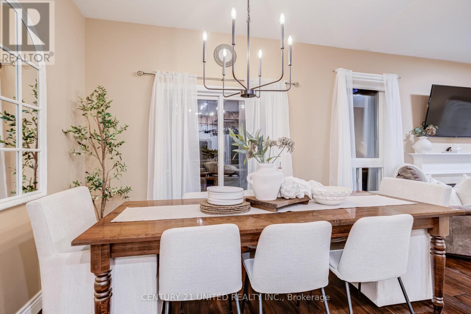 35 Ault Crescent, Whitby, Ontario  L1M 2G6 - Photo 16 - E12820912