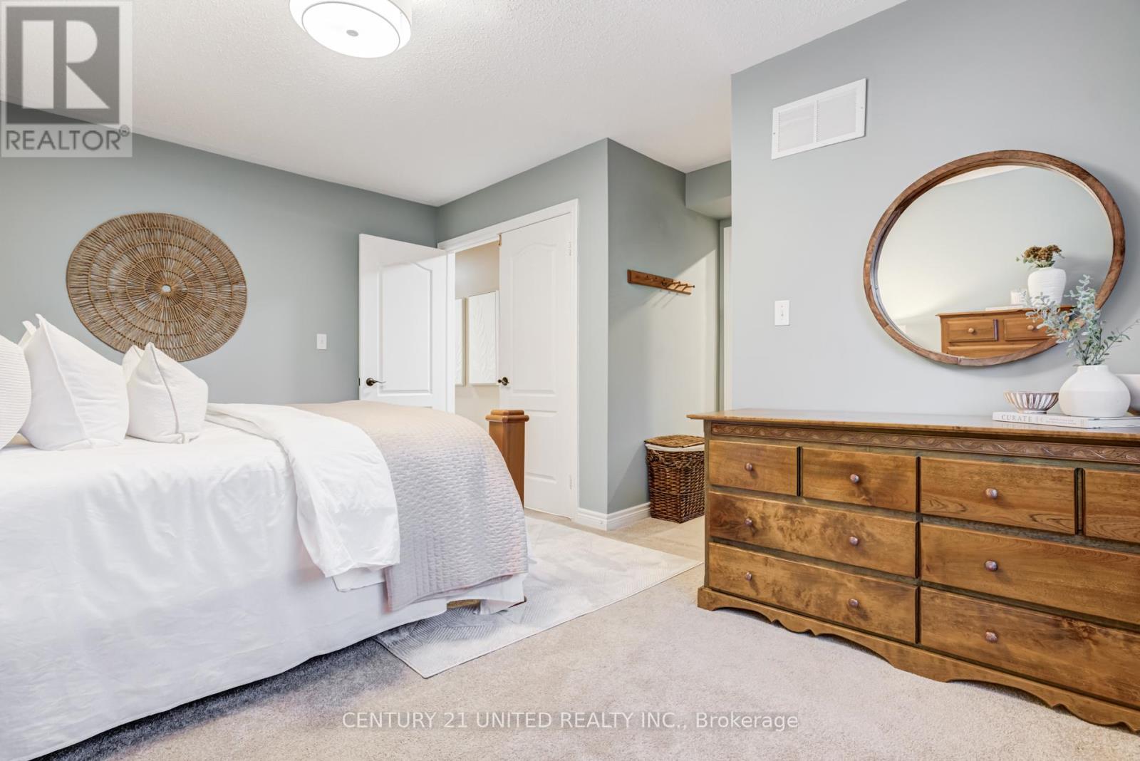 35 Ault Crescent, Whitby, Ontario  L1M 2G6 - Photo 28 - E12820912