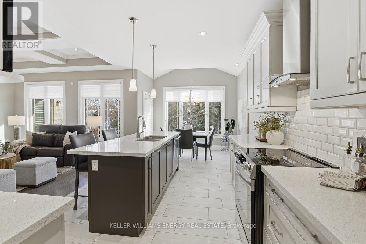 605 George Reynolds Drive, Clarington, Ontario  L1E 0A8 - Photo 10 - E12820916