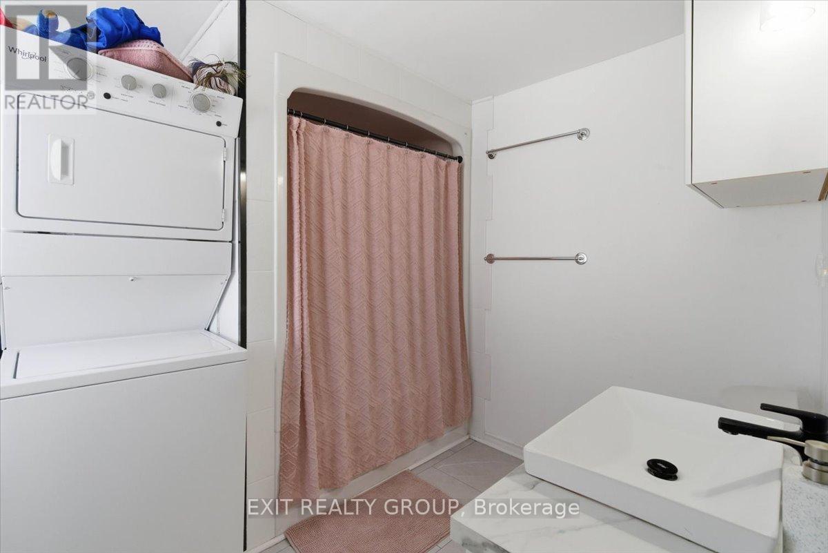 22166 Loyalist Parkway, Quinte West, Ontario  K0K 1L0 - Photo 10 - X12820836