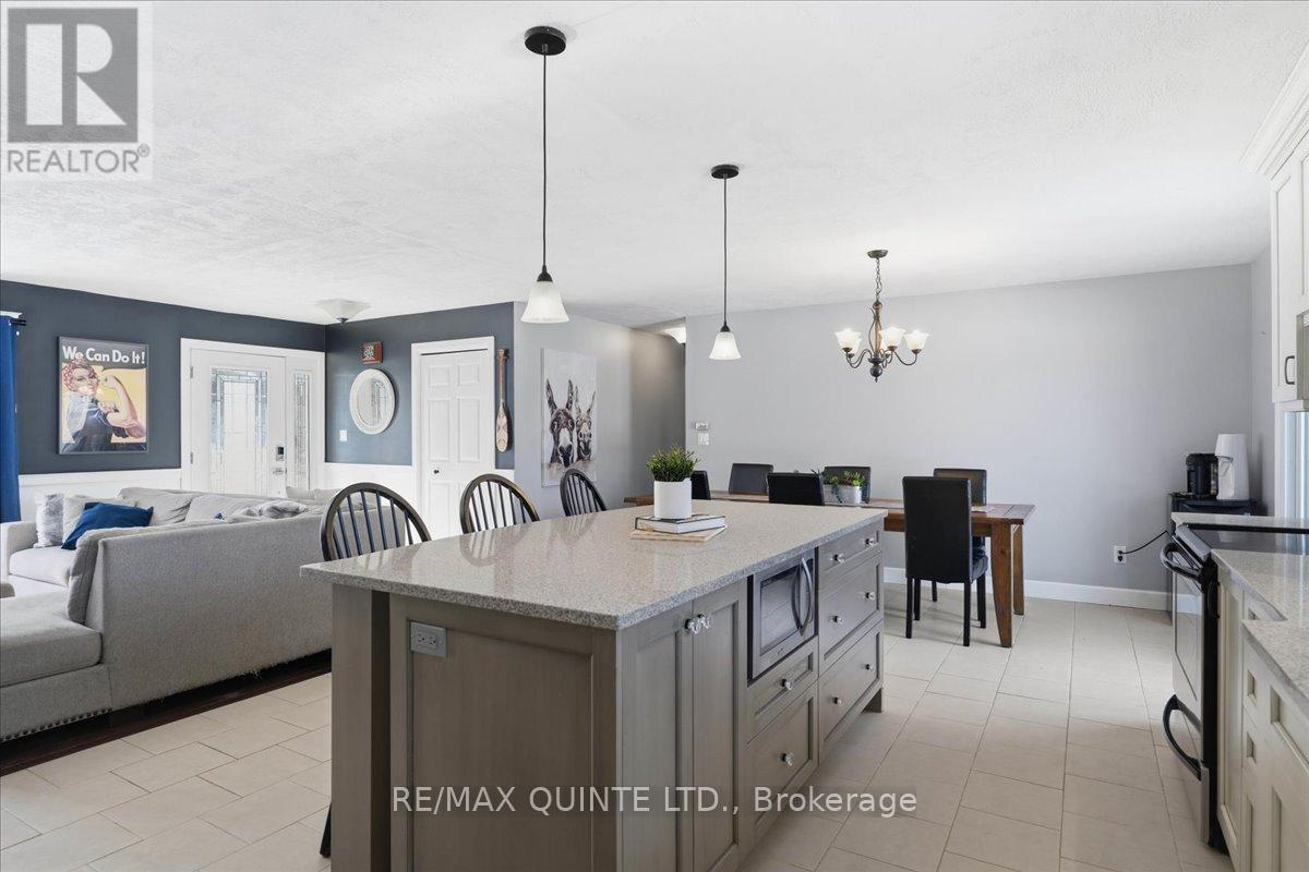 169 Wallbridge Road, Quinte West, Ontario  K0K 2C0 - Photo 13 - X12820894