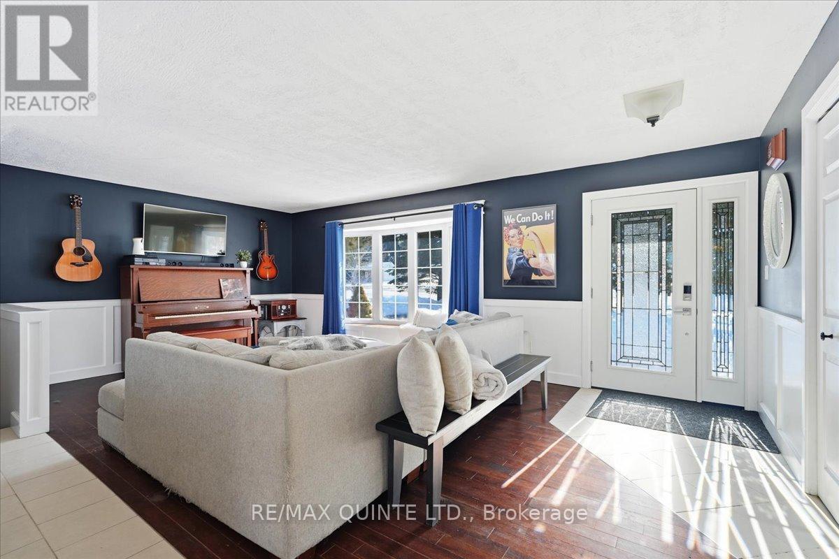 169 Wallbridge Road, Quinte West, Ontario  K0K 2C0 - Photo 6 - X12820894