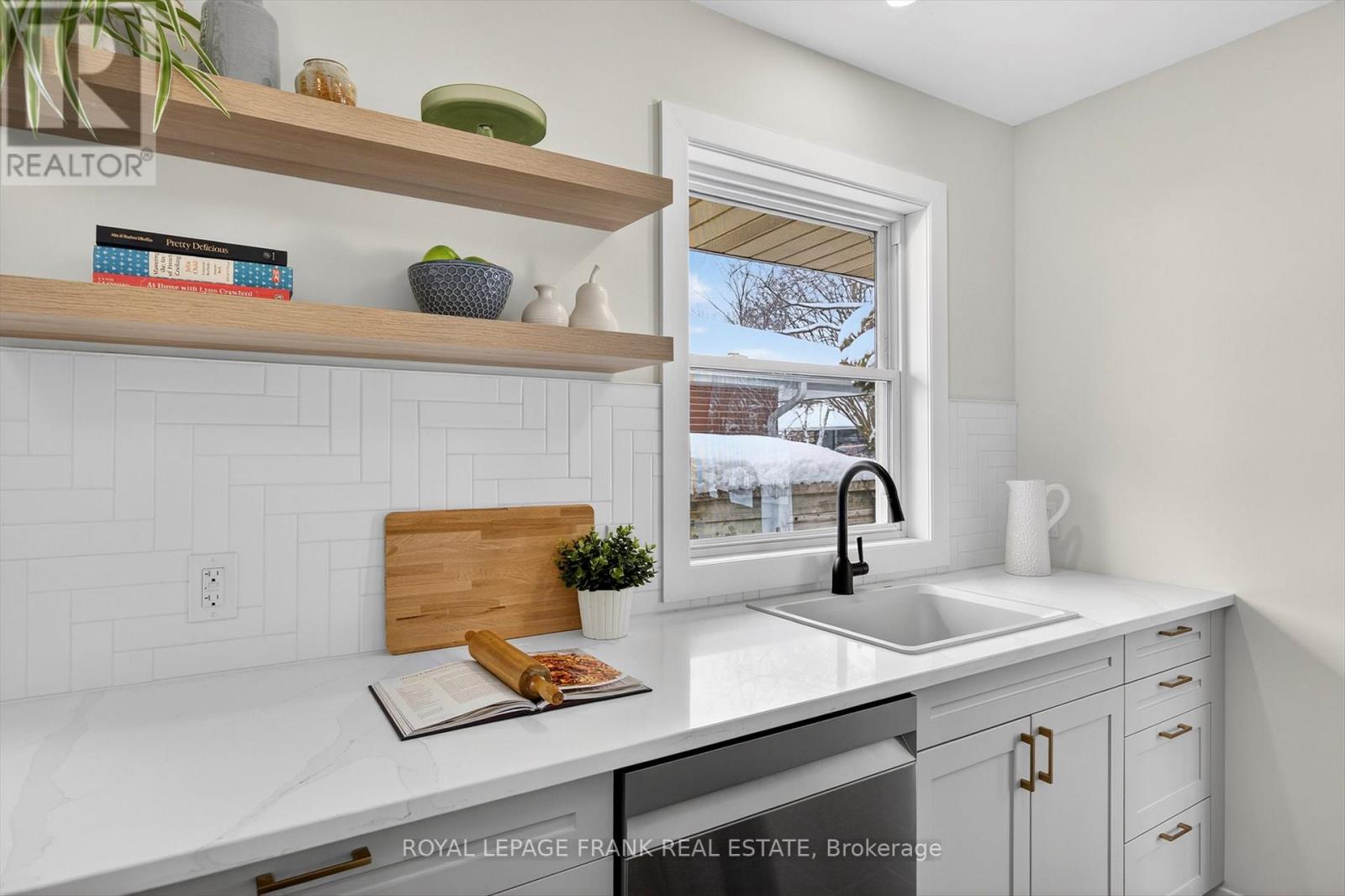 781 Hopkins Avenue, Peterborough, Ontario  K9J 4Y7 - Photo 12 - X12820898