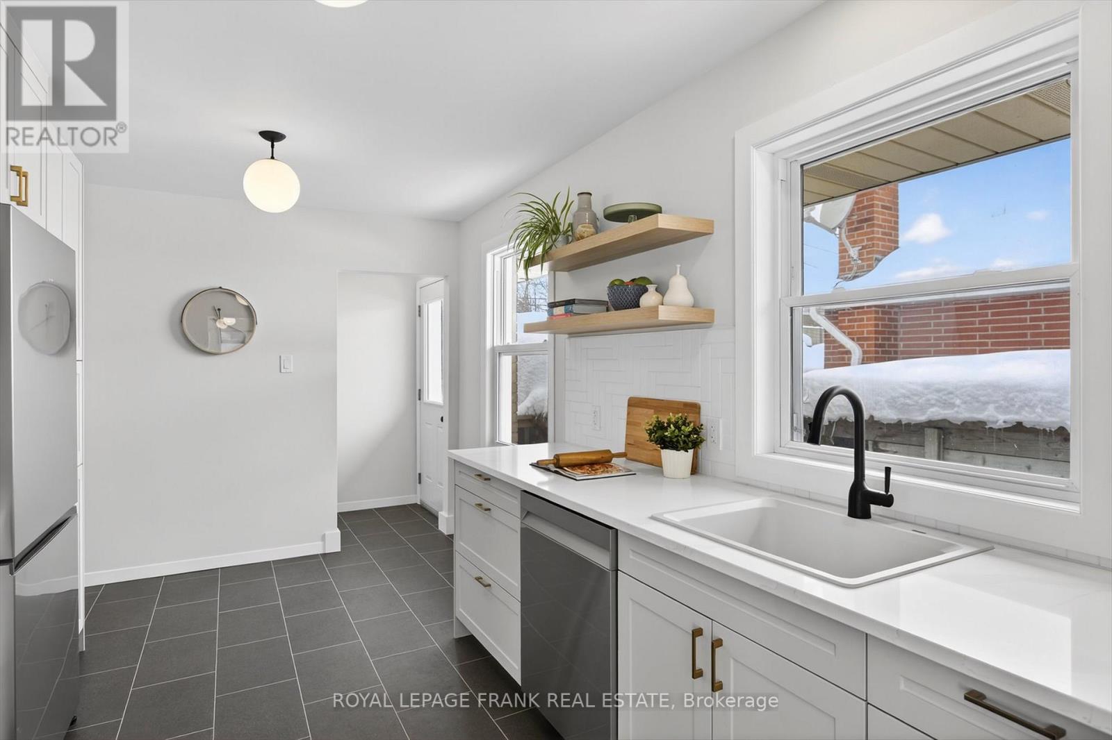 781 Hopkins Avenue, Peterborough, Ontario  K9J 4Y7 - Photo 13 - X12820898