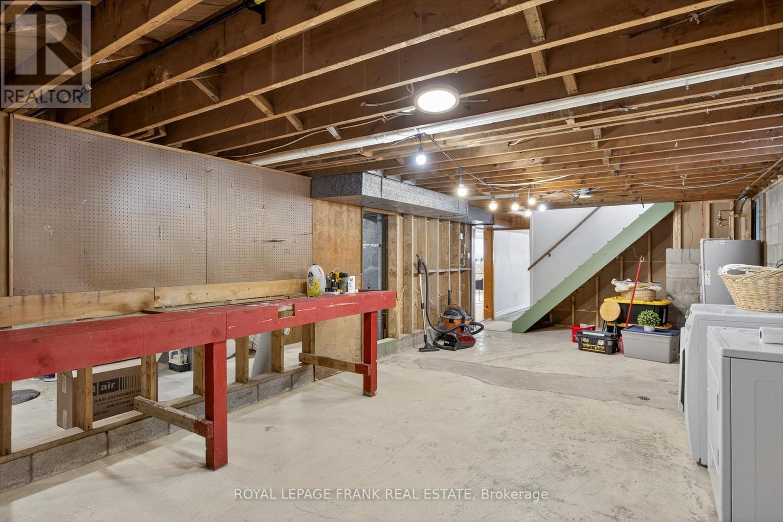 781 Hopkins Avenue, Peterborough, Ontario  K9J 4Y7 - Photo 32 - X12820898